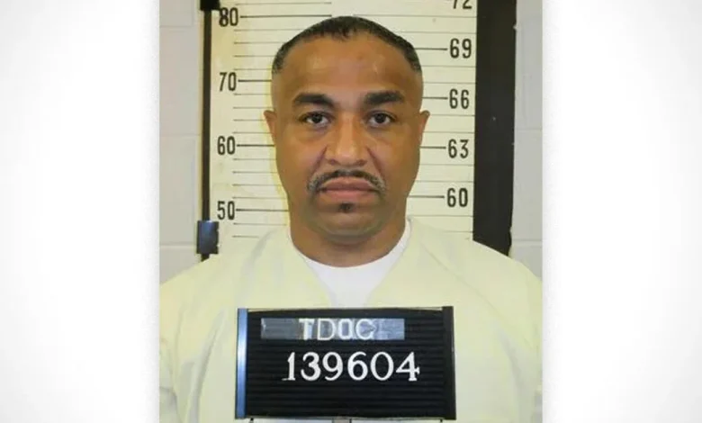 Tennessee stops execution after failing to find inmate's vein for lethal drugs, attorney says
