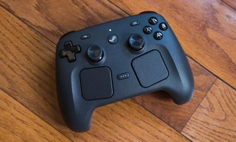 The Steam Controller Is Perfect For People With An Entire PC In Their Living Room