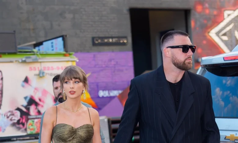 The Story Behind Taylor Swift’s Wedding Guest Jewelry—and Their Roots With Elizabeth Taylor