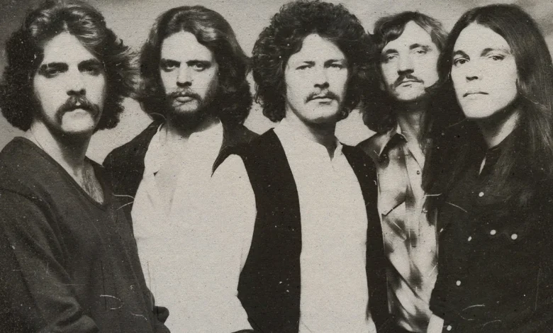The one time Don Felder sang lead for Eagles in 1975
