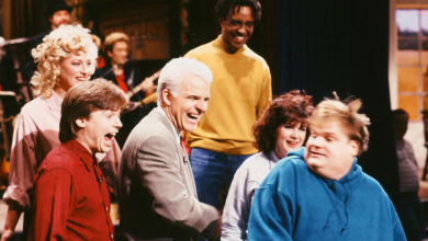 The ‘SNL’ Legend Who Snuck Into the Shower With Mike Myers Every Week