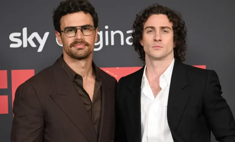 Theo James & Aaron Taylor-Johnson flex their sexy abs in new film 'Fuze'