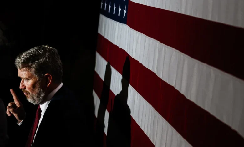Thomas Massie, a Trump Critic, Causes Latest Midterm Fight Over Israel