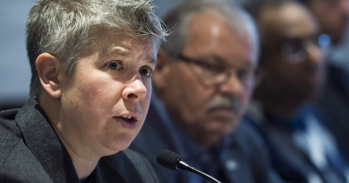 Thousands of community and social workers on strike across Ontario