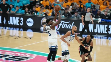 Timberwolves-Spurs Game 2: Referees, TV Announcers, Betting Odds