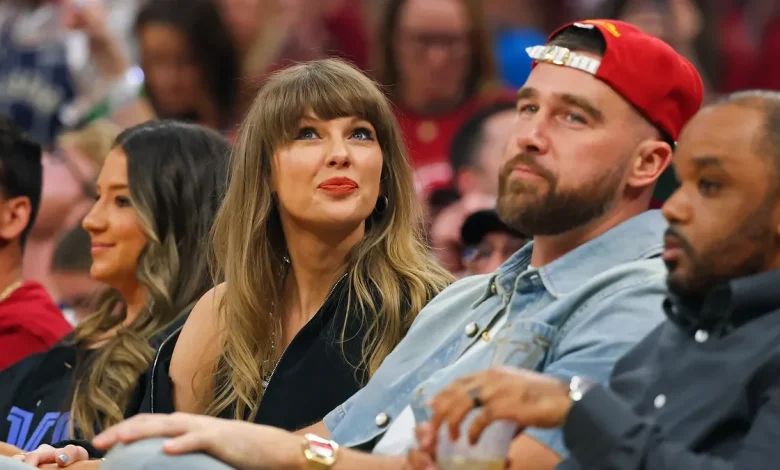 Travis Kelce, Taylor Swift sit courtside for Knicks-Cavaliers game