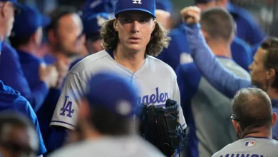 Tyler Glasnow exits start against Astros after one inning with lower back pain