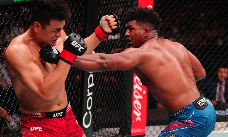 UFC Macau video: Alonzo Menifield blitzes Zhang Mingyang for upset knockout win