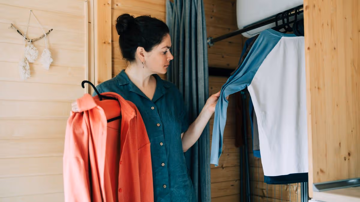 UK discount fashion site in administration with 75 jobs at risk