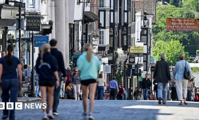 UK economy grew by more than expected in first month of Iran war