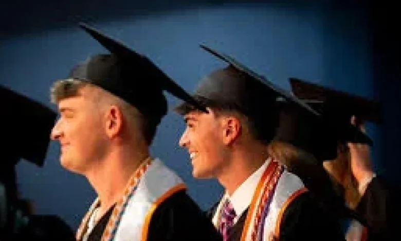UTC recognizes 1,780 candidates across three Utk ceremonies