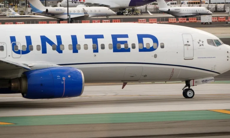 United Airlines plane diverted and ‘unruly passenger’ detained after in-flight incident