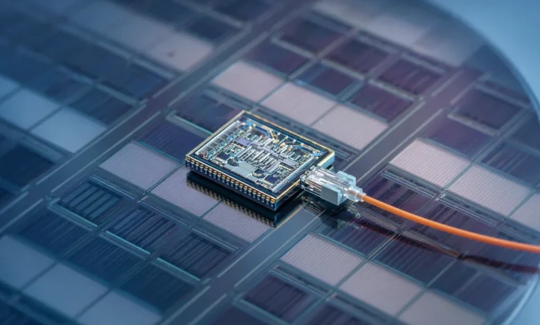 Up to $500M light-speed push to ease AI’s data traffic jam