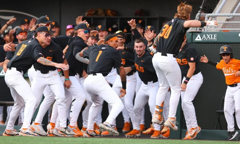 Vols Put on Offensive Display, Clinch Series with 14-9 Win Over #3/4 Longhorns