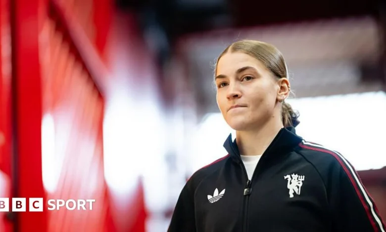 WSL LIVE: Manchester United vs Brighton & Hove Albion - Women's Super League stats & head-to-head
