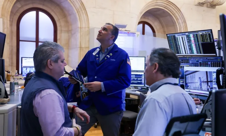 Wall Street Flags Dangers as Momentum Stocks Reach Extreme Levels
