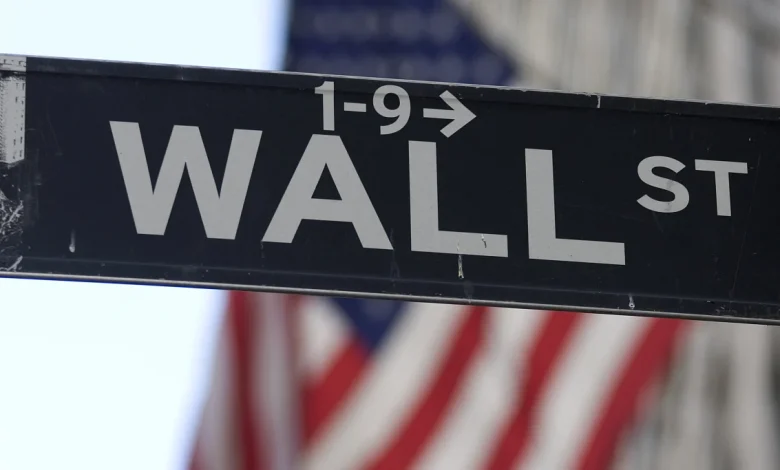 Wall Street Targets the Trillion-Dollar Stablecoin Reserve Market as Multiple Giants Make Strategic Moves in the Same Week