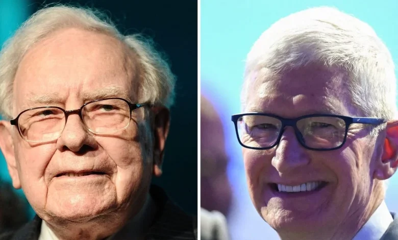 Warren Buffett Shouts Out Tim Cook in Surprise Speech at Berkshire Bash