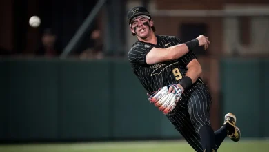 Watch Vanderbilt baseball pull off hidden ball trick vs Alabama