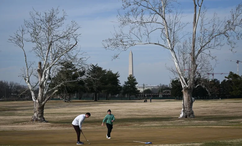 Watchdog group asks judge to halt Trump’s plan for East Potomac Golf Links - The Washington Post