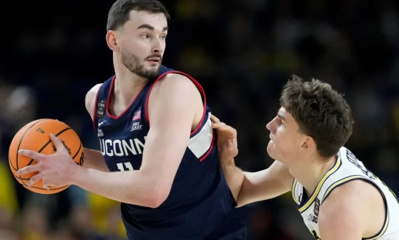 Western Notes: Kings, Warriors, DiVincenzo, Sorber