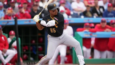 What a weekend for Esmerlyn Valdez, who makes his Pirates debut and plays in front of a hero
