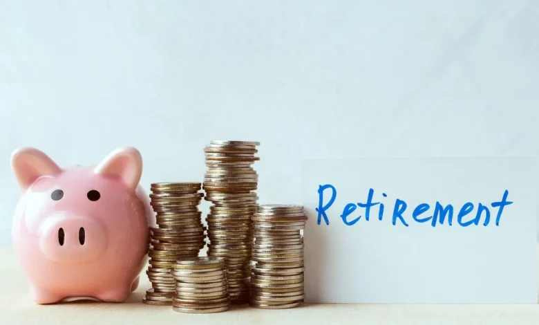 What's the required minimum distribution from a $300,000 retirement account?