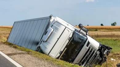 Which truck accident attorneys in Houston offer free consultations for injury cases?