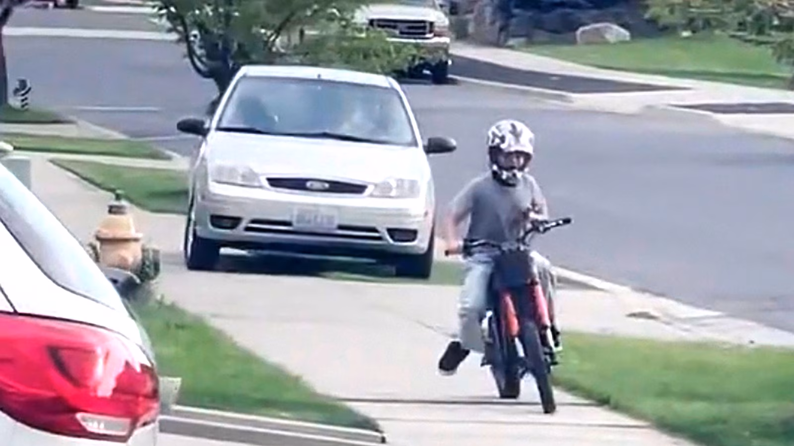 Woman arrested after driving on sidewalk toward child riding bike: Police
