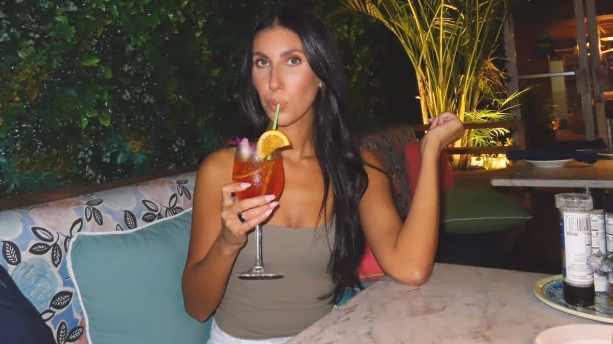 Woman looks so much like young Cher people think she's 'turned back time'