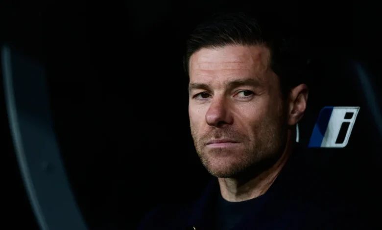 Xabi Alonso is sending private messages to a Real Madrid star, urging him to join Chelsea with him