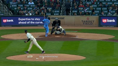 Yohendrick Pinango's first career walk