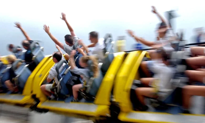 YouTuber banned from Six Flags for eating chicken nuggets