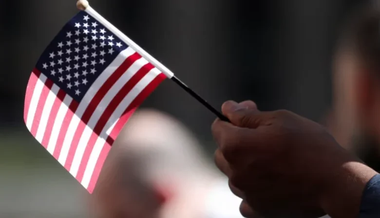 ¿A quiénes afectaría la nueva política para solicitar la "green card"?
