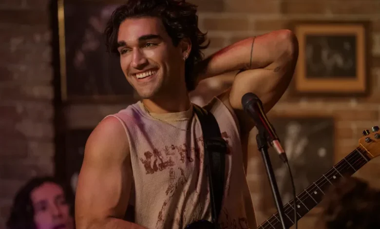 ‘Off Campus’ Star Josh Heuston Breaks Down Musician Justin Kohl: “I Wanted To Give Him A Heart”