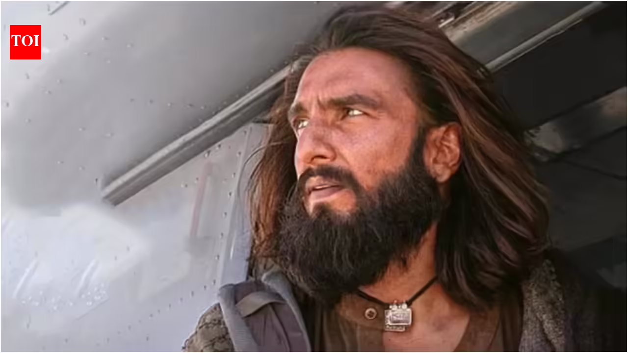 ‘Ranveer Singh at all-time low, Aditya Dhar had 1 film’: Sanjay Gupta weighs in on the Rs 300 crore gambl