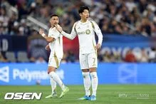 '최전방 손흥민 무기력' LAFC, 충격 붕괴…결승 문턱서 0-4 참사
