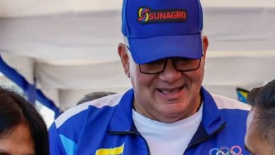 La presidenta (E) de la República Bolivariana de Venezuela, Delcy Rodríguez, lideró un despliegue por la parroquia Altagracia, en Caracas, donde aseveró que la senda productiva alimentaria venezolana ha permitido romper con el bloqueo económico. «Es