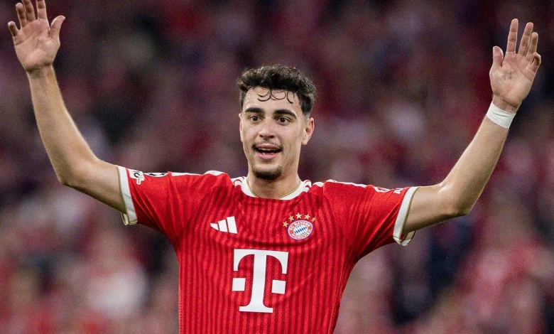 5 Facts zu Bayern-Star Aleksandar Pavlovic: Herkunft, Eltern, Freundin, Gehalt & Vorbilder