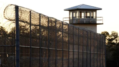 A jury voted for Jeffery Lee to receive a life sentence. Alabama plans to execute him anyway