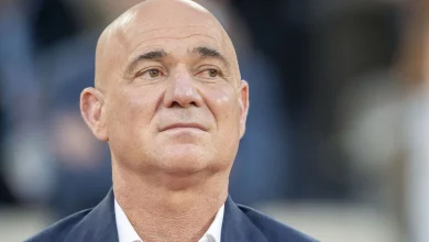 Agassi names player with 'best backhand we've ever seen'
