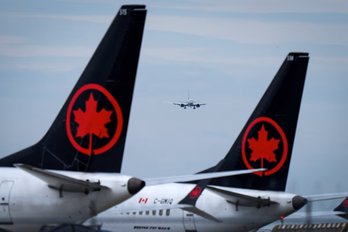 Air Canada cuts commissions for travel agents