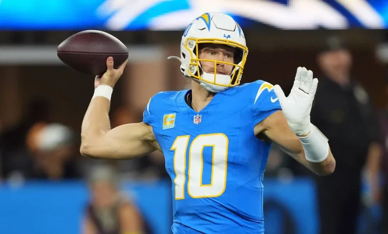 Albert Breer’s Mailbag: How Mike McDaniel Can Get Justin Herbert in the MVP Conversation