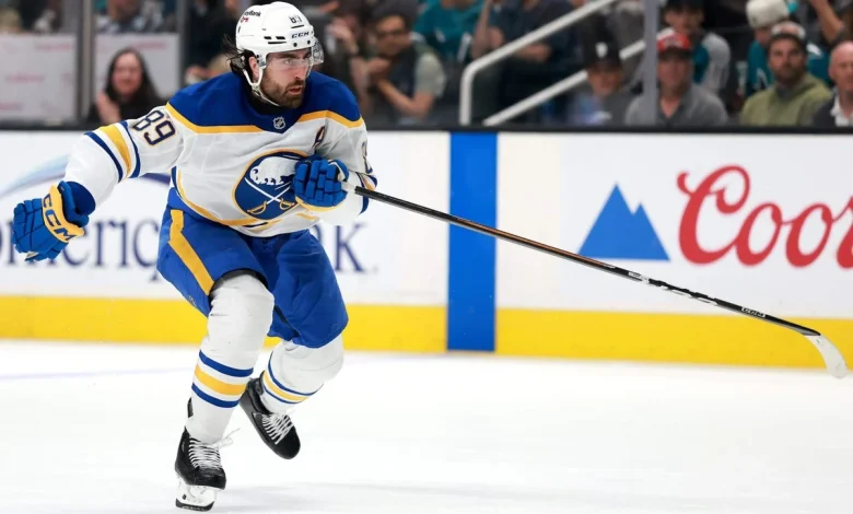 Alex Tuch to sign 8-year, $10.5 million AAV deal with Capitals after trade from Sabres: Source