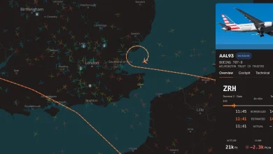 American Airlines flight AA93 to Philadelphia is declaring an emergency off UK coast