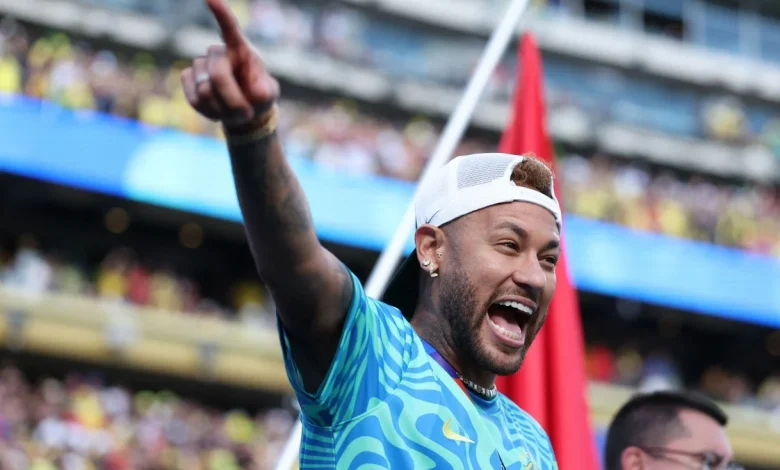 Ancelotti 'ensaia' o Brasil para Neymar, mas resposta de atacantes deixa camisa 10 no fim da fila; análise