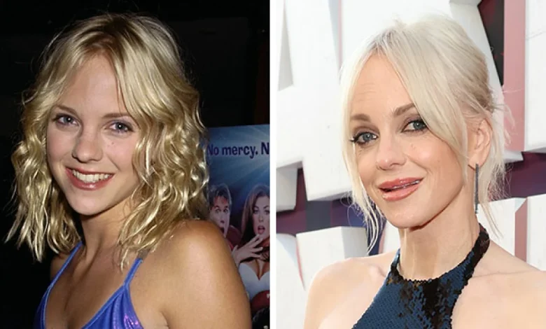 Anna Faris' 26-Year Transformation Stuns Fans After They Noticed Odd Details In Her Red Carpet Appearance