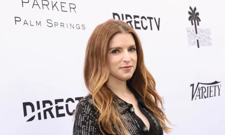 Anna Kendrick to Direct 'Seven Husbands of Evelyn Hugo' Movie at Netflix
