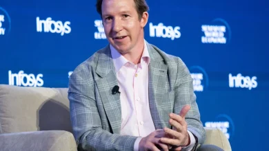 Anthropic warns AI could soon build itself—and urges a global pause on development