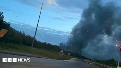 'Apocalyptic' Tata Steel fire breaks out as people told to stay indoors
